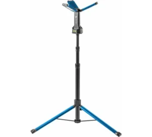 Комплект аккумуляторного прожектора HOEGERT TECHNIK со штативом HT1E450