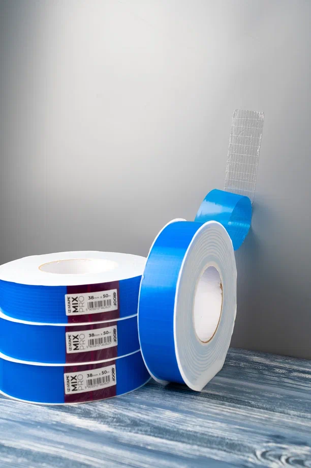 Лента акриловая двухсторонняя IZOTAPE MIX PRO 38мм*50м IMXP3850 — изображение 6